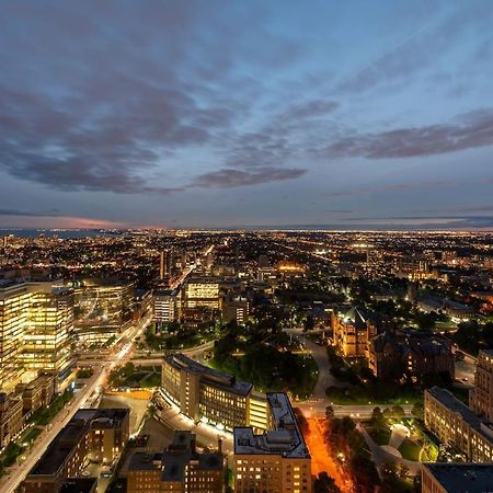 Unbelievable Penthouse View With 3 Bedrooms Toronto Extérieur photo